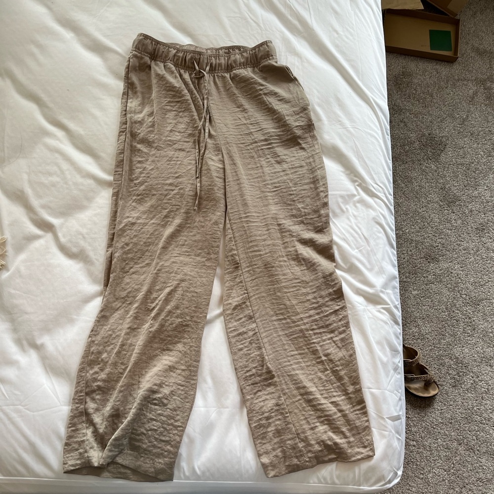 Loose fit satin pants